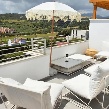 New 3-bedroom With Panoramic Views Pool Gym & Parking In Habitat Valle Lejlighed