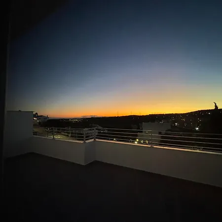 Lejlighed New 3-bedroom With Panoramic Views Pool Gym & Parking In Habitat Valle Estepona